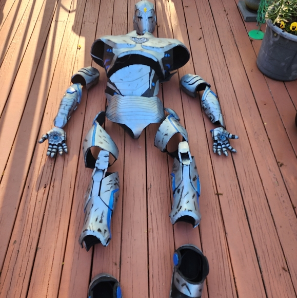 Superior Ironman Cosplay Costume - Picture 4 of 5